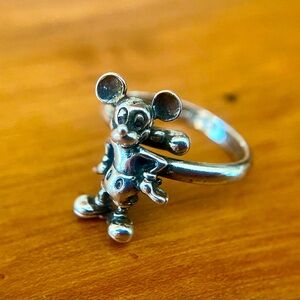 Vintage 1978 Walt Disney Prod. Mickey Mouse Sterling Silver Ring Size 5
